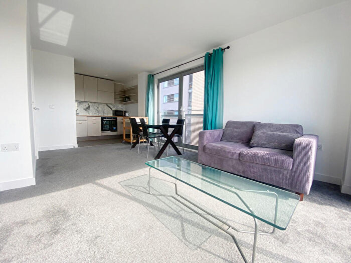 1 Bedroom Apartment To Rent In Deals Gateway, London, SE13
