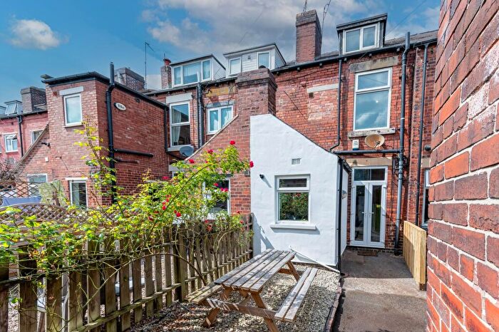 4 Bedroom Terraced House For Sale In Neill Road, Sharrow Vale, S11