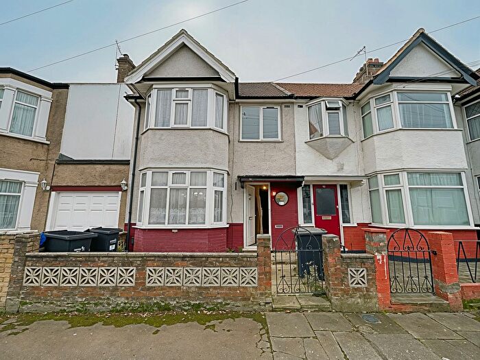 3 Bedroom Terraced House To Rent In Cuckoo Hall Lane, London, N9