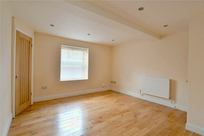 1 Bedroom Apartment To Rent In East Dulwich Road, East Dulwich, London, SE22