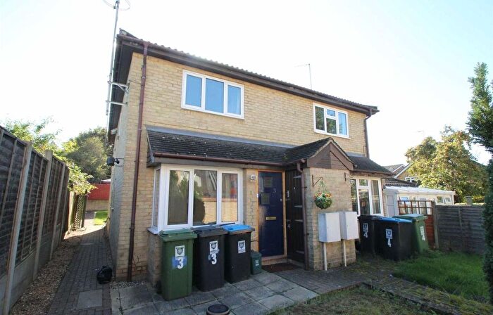 1 Bedroom Property To Rent In Katherine Close, Hemel Hempstead, HP3