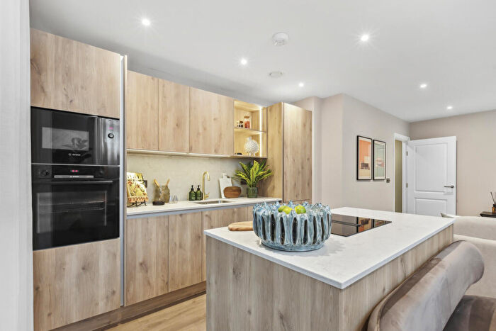 2 Bedroom Flat For Sale In Plot . The Link Apts Brent Park Road, London, NW9