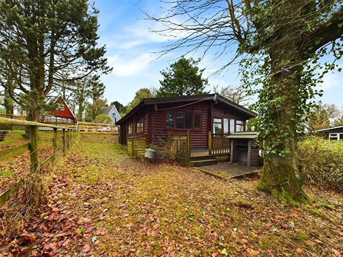 3 Bedroom Detached House For Sale In Holsworthy, Devon, EX22