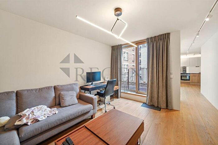 1 Bedroom Apartment To Rent In Penfold Place, Westminster, NW1
