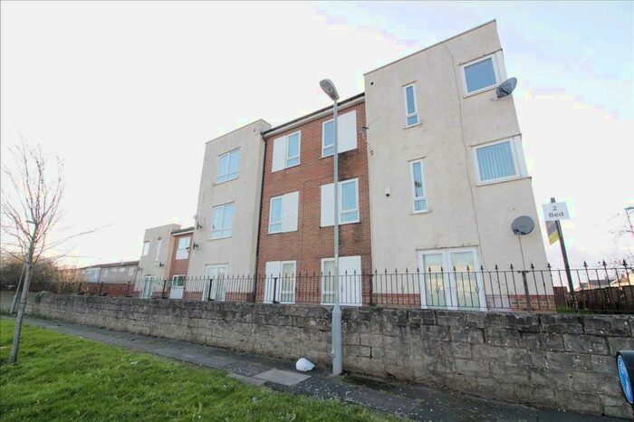 2 Bedroom Flat To Rent In Briton Court, Britonside Avenue, Kirkby, L32