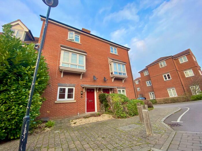 4 Bedroom House To Rent In Wolage Drive, Grove, Wantage, OX12