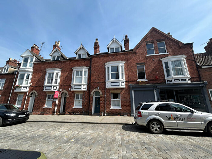 3 Bedroom Terraced House To Rent In Bailgate, Lincoln, Lincolnshire, LN1