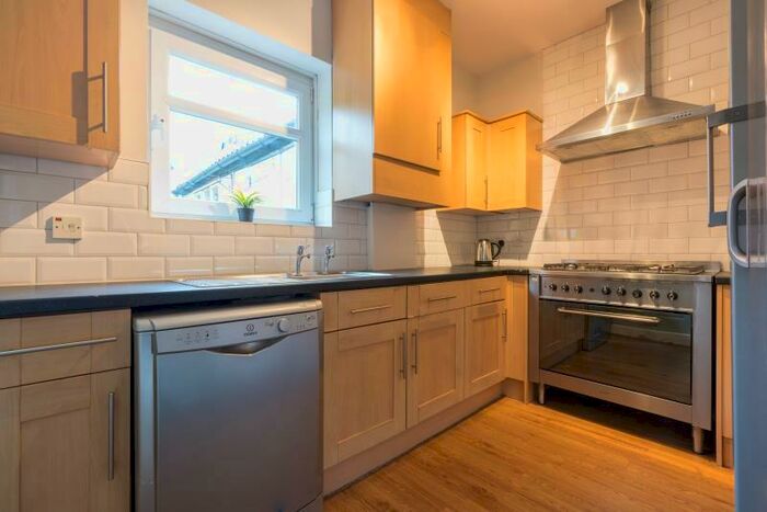 7 Bedroom Terraced House To Rent In Cottage Grove, Portsmouth, PO5