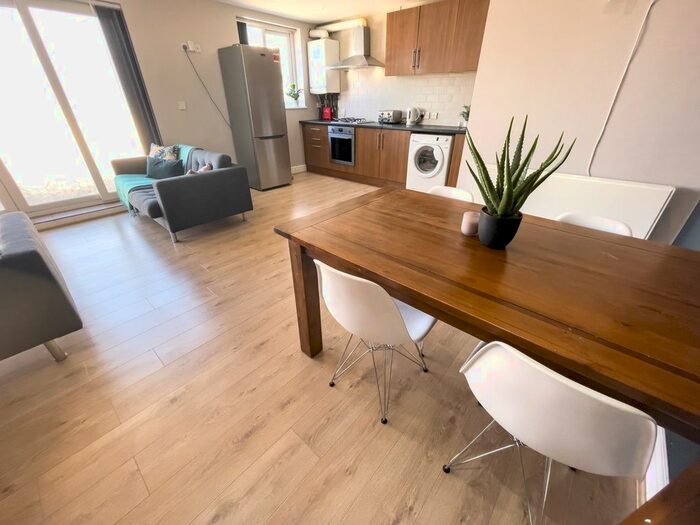 5 Bedroom Property To Rent In St. Annes Court, St. Anne Street, Liverpool, L3