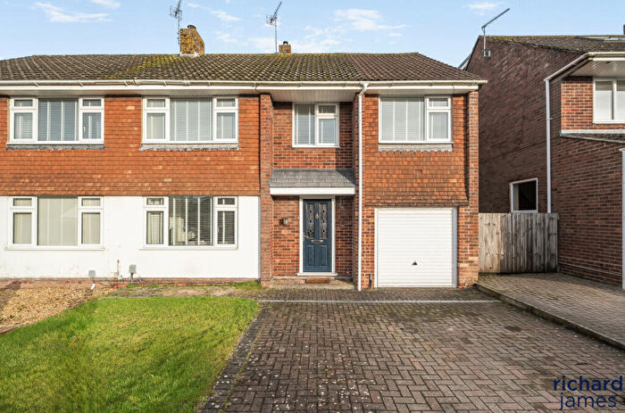 4 Bedroom Semi-Detached House For Sale In Noredown Way, Royal Wootton Bassett, SN4