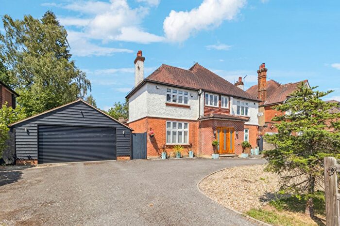 4 Bedroom Detached House For Sale In Kewferry Road, Northwood, HA6