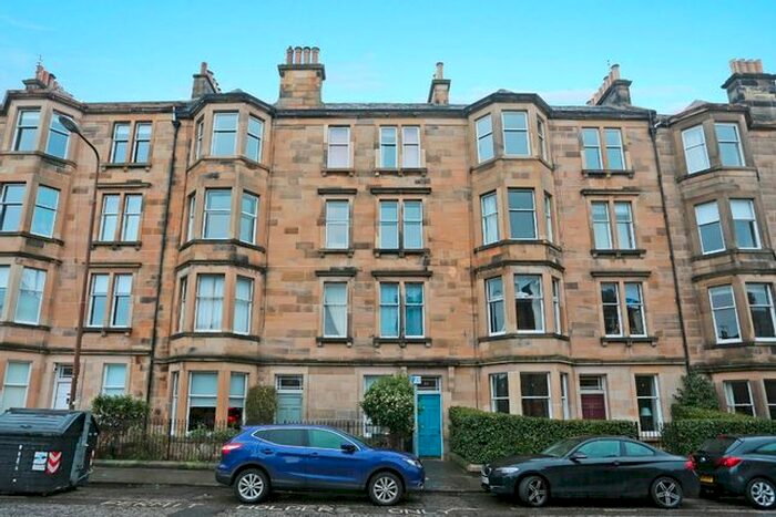 4 Bedroom Flat To Rent In Strathearn Road, Edinburgh, EH9