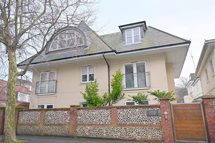 1 Bedroom Flat For Sale In Lismore Road, Eastbourne, BN21