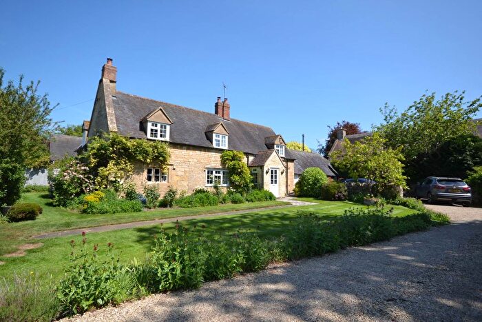 4 Bedroom Detached House For Sale In High Street, Kemerton, Gloucestershire, GL20