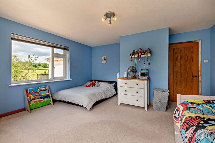 5 Bedroom Detached House For Sale In Cheristow, EX15