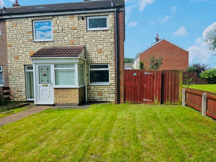 3 Bedroom Terraced House To Rent In Faircourt, Hull, Yorkshire, HU6