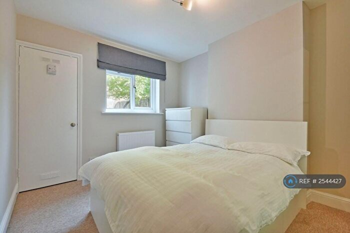 1 Bedroom Flat To Rent In Churchill Road, London, NW2