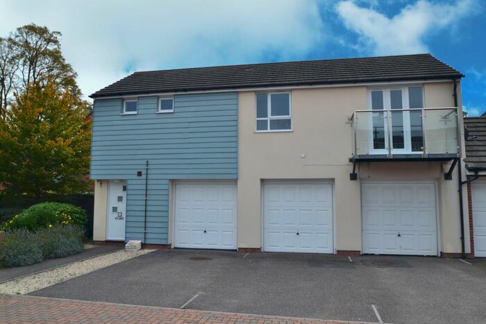 2 Bedroom Flat To Rent In Coles Mews, St Thomas, Exeter, EX2