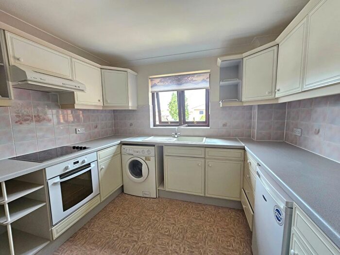 1 Bedroom Flat To Rent In Regents Park Road, Southampton, SO15