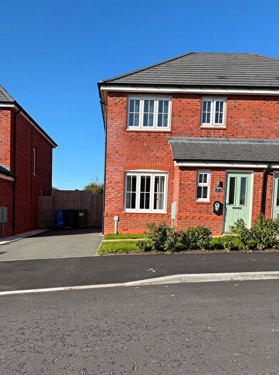 3 Bedroom Semi-Detached House To Rent In Ennerdale, Warton, PR4