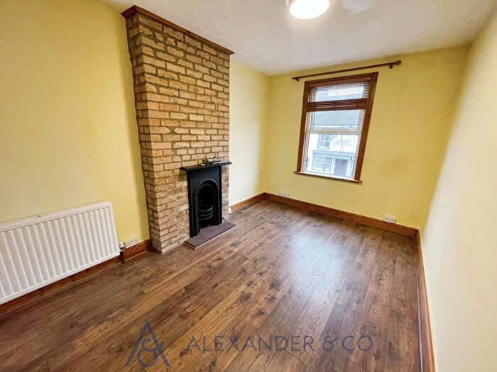 2 Bedroom Apartment To Rent In Sheep Street, Bicester, OX26