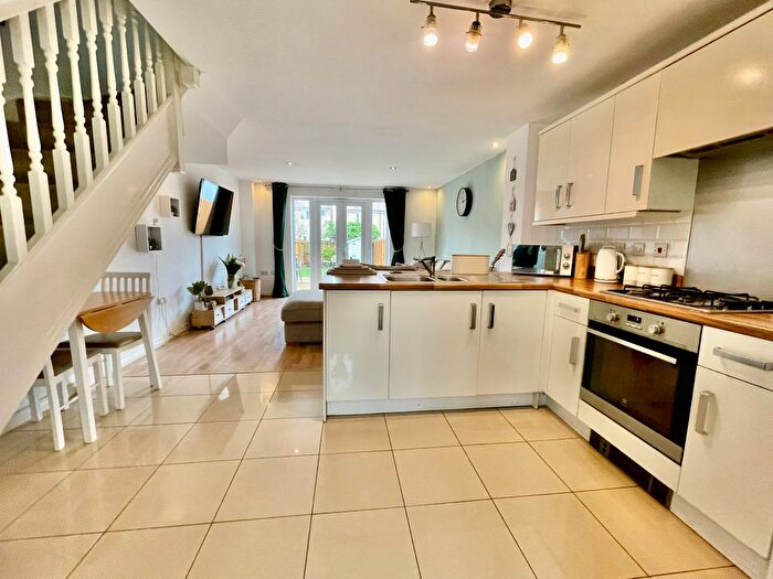 2 Bedroom Terraced House For Sale In Whittle Drive, Biggleswade, SG18