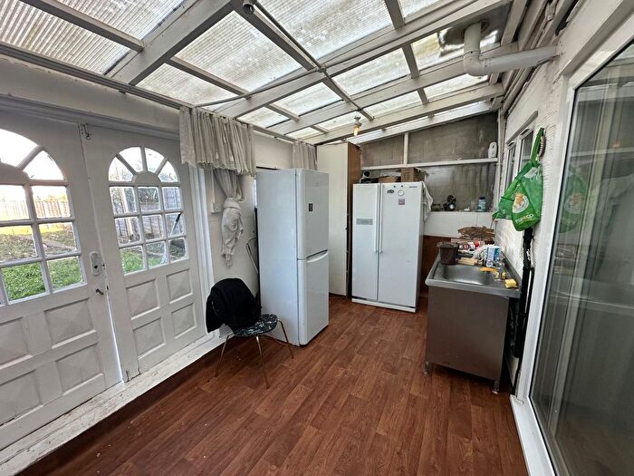 4 Bedroom Terraced House To Rent In Overton Road, Leytonstone, E10