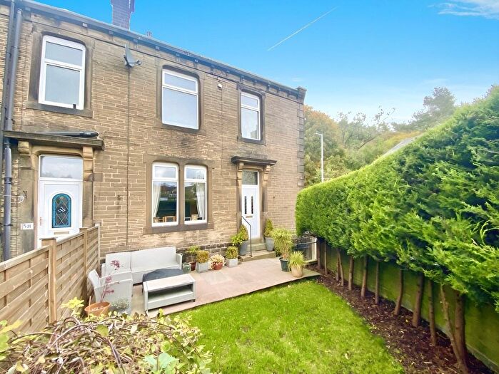 3 Bedroom End Of Terrace House For Sale In Station Road, Oxenhope, Keighley, West Yorkshire, BD22