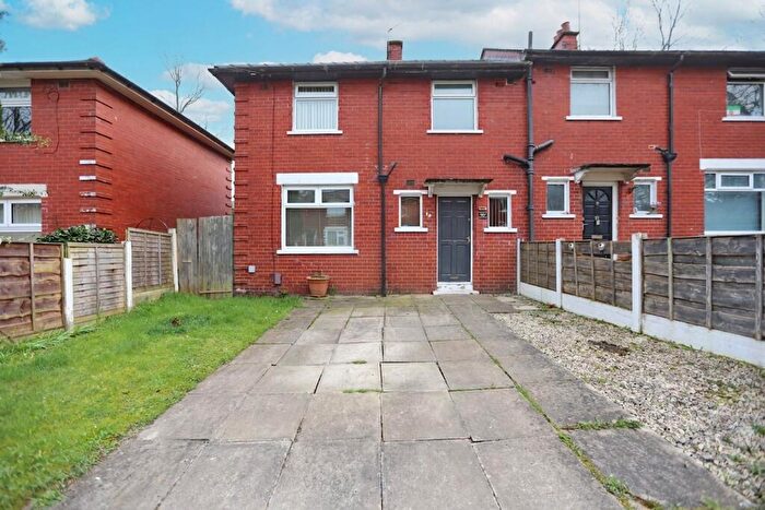 3 Bedroom End Of Terrace House For Sale In Coniston Avenue, Whitefield, M45