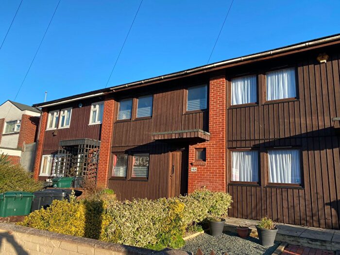 3 Bedroom Terraced House For Sale In The Broadway, Brighton, BN2