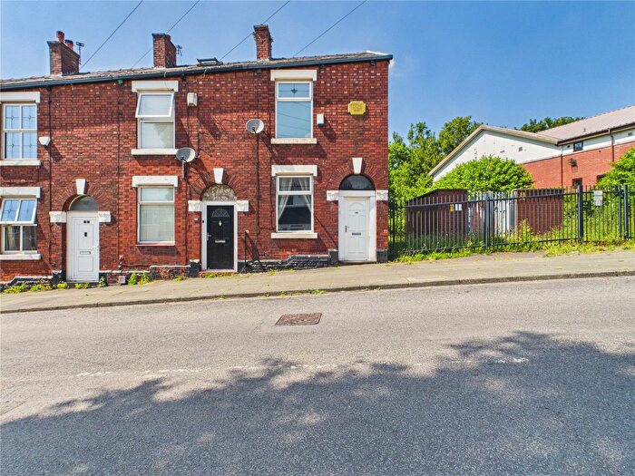 2 Bedroom End Of Terrace House For Sale In Union Road, Ashton-Under-Lyne, Greater Manchester, OL6