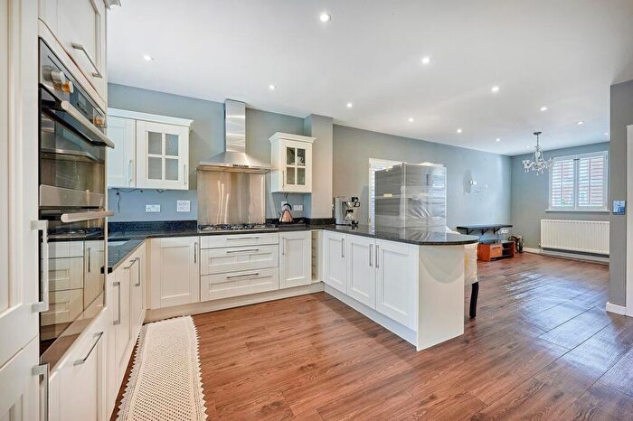 4 Bedroom Semi-Detached House For Sale In Carters Drive, Stansted, CM24