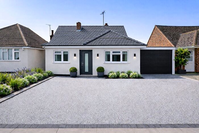 3 Bedroom Bungalow For Sale In Shirley Close, Rustington, Littlehampton, West Sussex, BN16