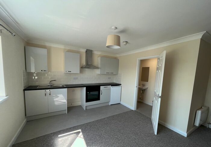 Studio To Rent In Priory Street, Carmarthen, Carmarthenshire, SA31