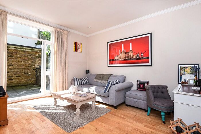 1 Bedroom Flat To Rent In Regents Park Road, Primrose Hill, London, NW1