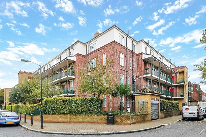 2 Bedroom Property To Rent In Odessa Street, Rotherhithe, SE16