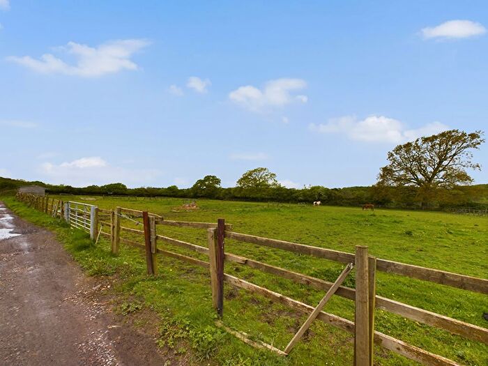 Equestrian Property For Sale In Funtley Road, Fareham, PO15