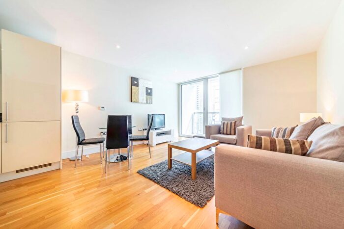 1 Bedroom Flat To Rent In Millharbour, Canary Wharf, E14