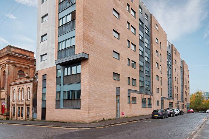 2 Bedroom Flat For Sale In Bell Street, Calton, Glasgow, G4