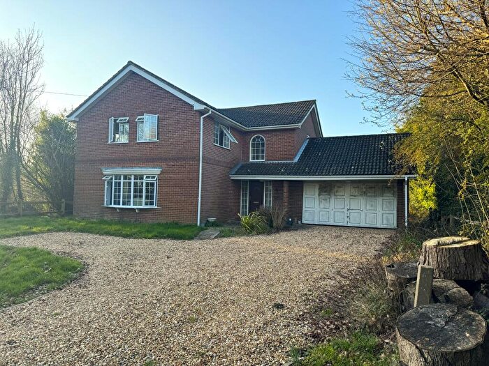 4 Bedroom Detached House For Sale In Blind Lane, Southampton, SO30
