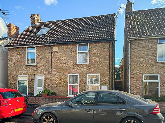 3 Bedroom Semi-detached House For Sale In Mereside, Soham, CB7
