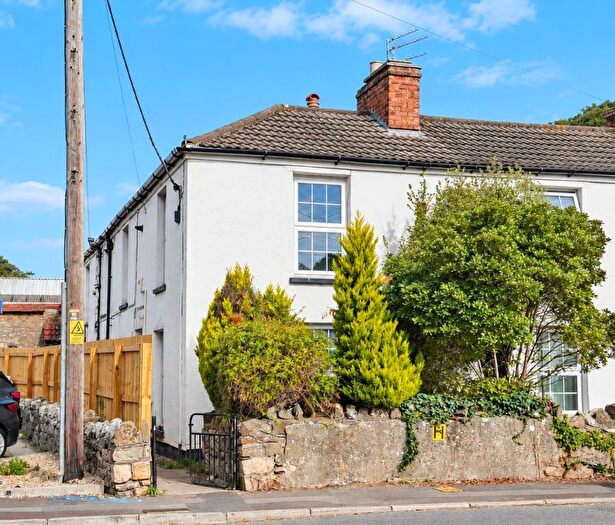 3 Bedroom Terraced House For Sale In Tickenham Road, Clevedon, BS21