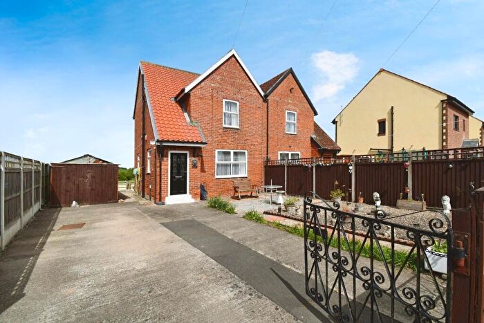 3 Bedroom Semi-Detached House For Sale In Hutton Conyers, Ripon, HG4