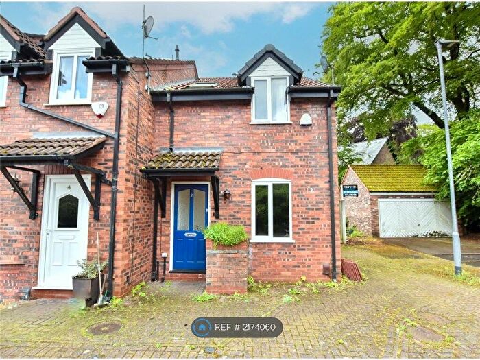 3 Bedroom End Of Terrace House To Rent In Adamson Gardens, Manchester, M20