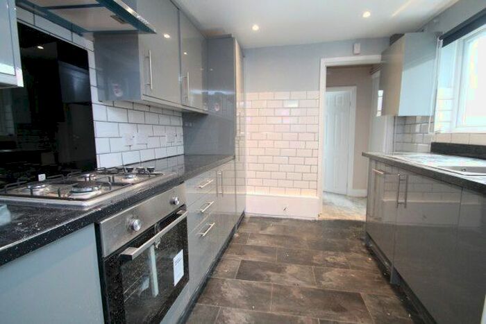 3 Bedroom Property To Rent In Harvard Road, London, SE13