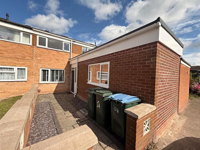 4 Bedroom Terraced House To Rent In Campion Close, Coventry, CV3