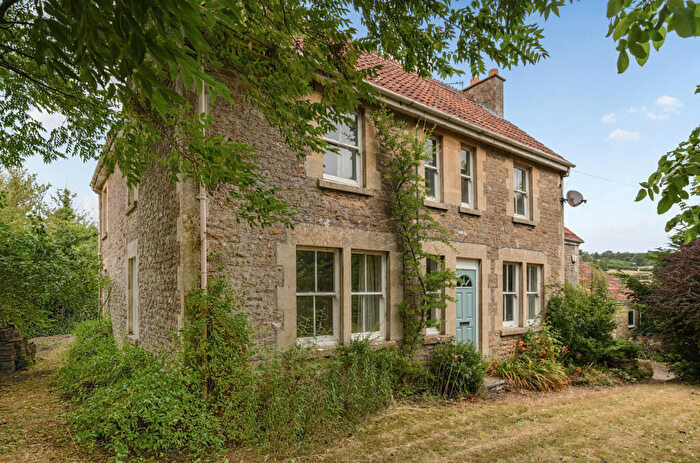 4 Bedroom Detached House For Sale In Hemington, Radstock, BA3