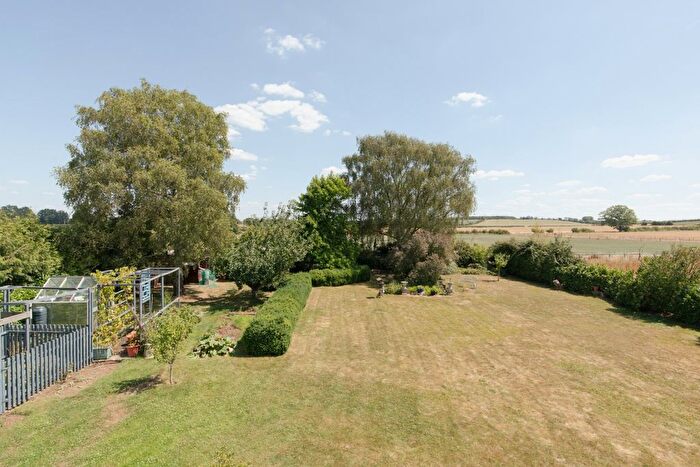 6 Bedroom Detached House For Sale In Buscot, Faringdon, Oxfordshire, SN7