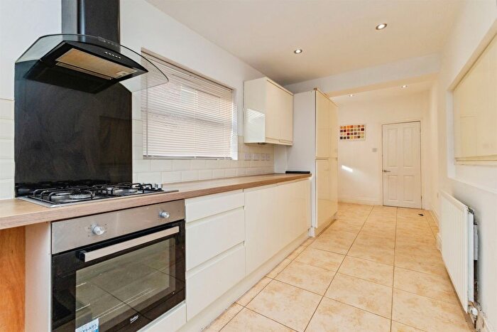 3 Bedroom Semi-Detached House For Sale In Hall Drive, Middlesbrough, TS5