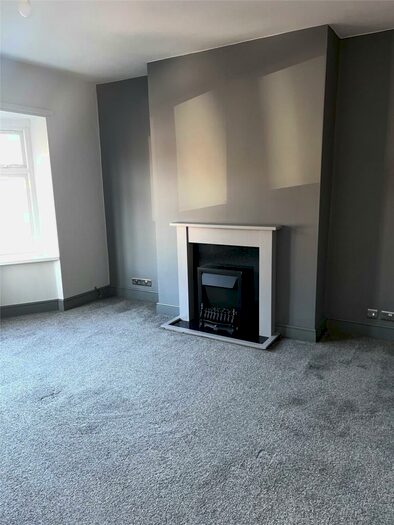 2 Bedroom Apartment To Rent In Strathmore Road, Gosforth, Newcastle Upon Tyne, NE3